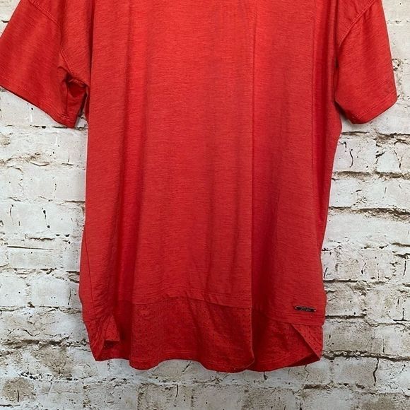 Nanette Lepore Play Sz M Activewear Top Mesh Hem - Picture 2 of 5